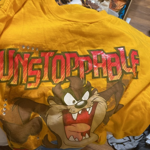 Looney Tunes Med Short Sleeve T-Shirt “TAZ UNSTOPPABLE ATTITUDE” - Picture 6 of 6
